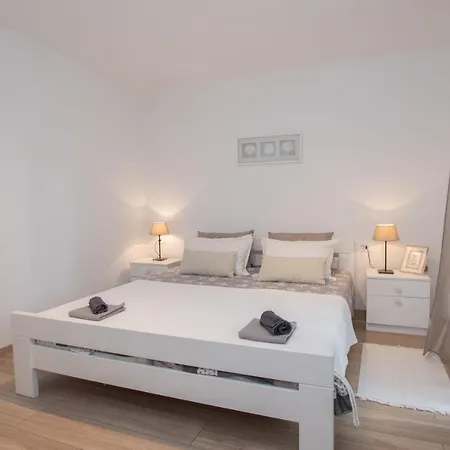 Lirio Appartement