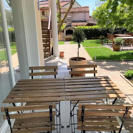 Апартаменты Lirio *