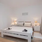 Lirio Appartement